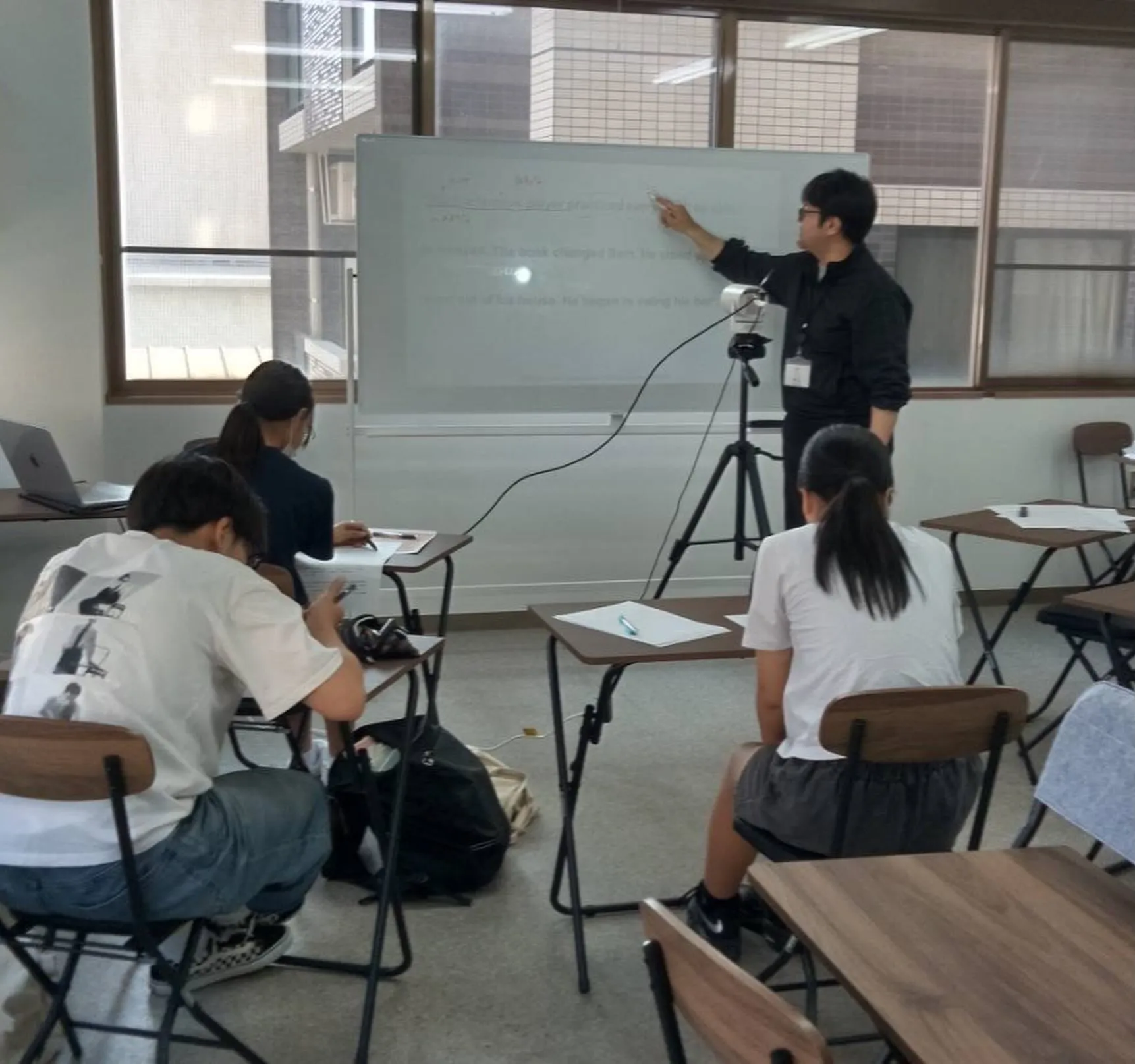 【まなびや つばめ高等部のご案内😉】